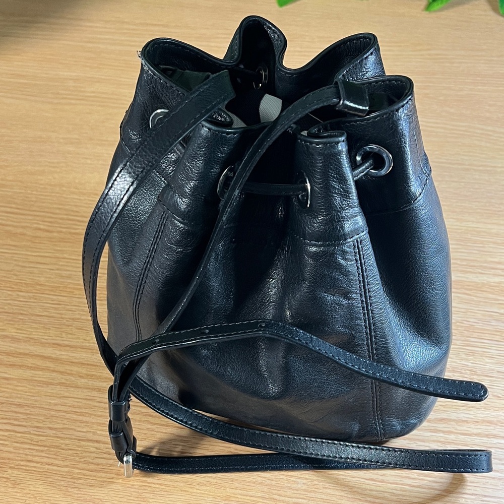 Gerard Darel Elegant Black Leather Bucket Bag